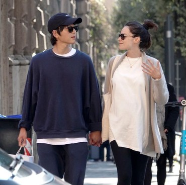 Ambisius untuk Go International, Song Joong Ki Ungkap Peran Besar Istri