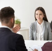 5 Kebiasaan Sopan yang Sebenarnya Tidak Disukai Pewawancara Kerja, Jangan Lakukan Ini!