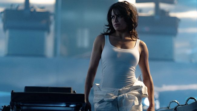 Pemeran Letty, Michelle Rodriguez, membocorkan sedikit soal wacana meneruskan semesta Fast & Furious setelah saganya berakhir.