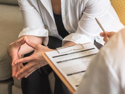 Terapi Mental Bisa Meningkatkan Kebahagiaan, Tapi Kenapa Stigma Masyarakat Buruk?
