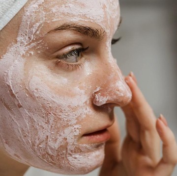 BeauPicks: 6 Rekomendasi Masker dari Brand Lokal yang Bisa Membersihkan Sekaligus Kecilkan Pori-pori