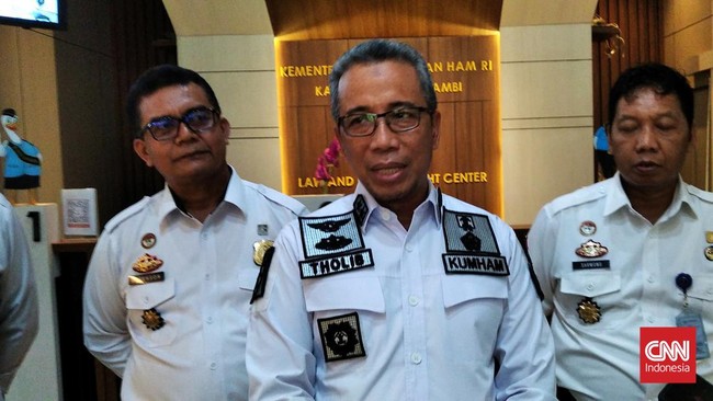 Sebanyak 30 warga negara Indonesia (WNI) ditahan di Malaysia diduga dijebak menjadi operator judi online.