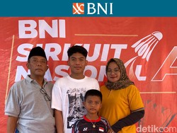 Ubed Grogi Ditonton Langsung Keluarga di BNI Sirnas A Surabaya