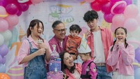 <p>Perayaan ulang tahun Numa yang meriah dengan tema unik ini pun menarik perhatian netizen. Tak sedikit dari mereka yang memberikan ucapan selamat kepada Numa, lho. (Foto: Instagram: @monaratuliu)</p>
