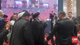 Lantunan Selawat Sambut Presiden Iran Ebrahim Raisi di Istiqlal