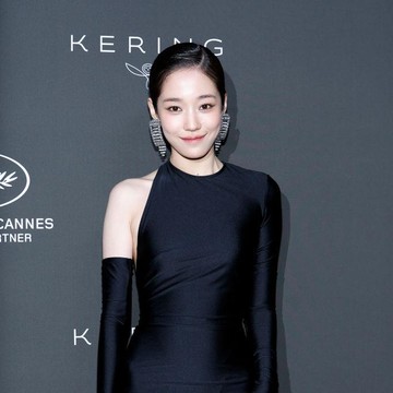 img-title Punya Popularitas Melejit, Ini 4 Aktris Muda Korea yang Disebut 'The Daughter of Netflix'