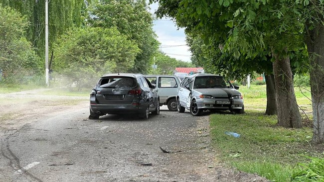 Militer Rusia membalas serangan kelompok anti-pemerintahan Vladimir Putin di Belgorod dan mengklaim 70 orang tewas.