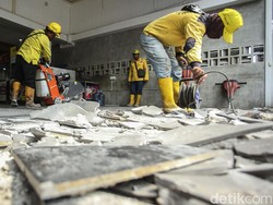 Pemilik Ruko Beli HGB ke JakPro, Satpol PP Tetap Patuhi Perintah Bongkar