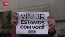 VIDEO: Dukung Vinicius Jr, Warga Brasil Gelar Demonstrasi