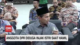 VIDEO: Anggota DPR Diduga Injak Istri yang Sedang Hamil