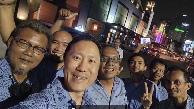 Bos Blue Birds Buka-Bukaan Alasan Nyamar Jadi Sopir Taksi