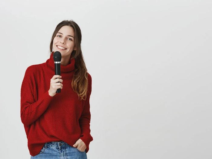 Ilustrasi latihan public speaking/ Foto: Freepik.com/cookie_studio