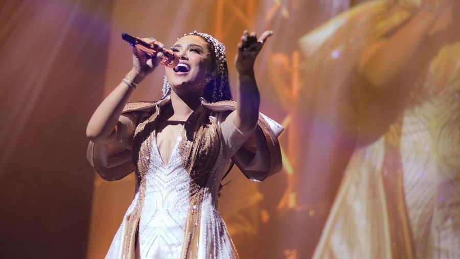 Kris Dayanti sukses gelar konser di Singapura.