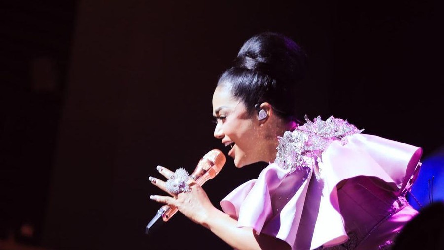 Kris Dayanti sukses gelar konser di Singapura.