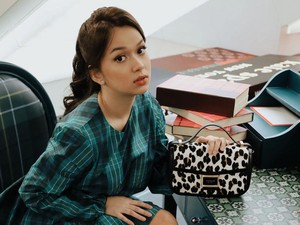 Diduga Menimpa Rebecca Klopper, Begini Cara Membantu Teman yang Jadi Korban Revenge Porn