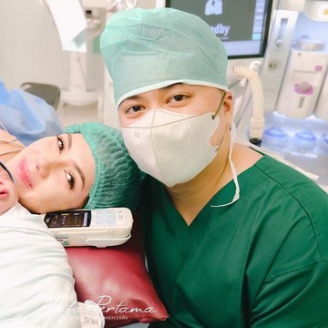 7 Potret Terbaru Syahra Larez Eks Rizky Billar, Bahagia Dikaruniai Anak Pertama