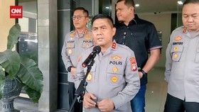 VIDEO: Kapolda Datangi Polres Depok Cek Kasus Pasutri Tersangka KDRT