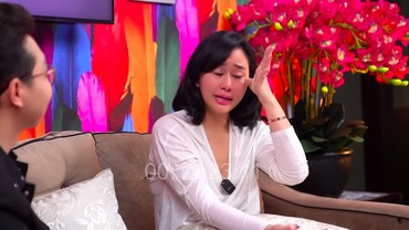 img-title Ditinggal JK Saat Hamil, Denise Chariesta Pasrah Kena Karma