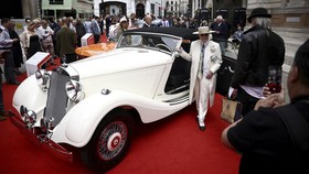 FOTO: Kumpul Mobil-mobil Eksotis di Concours on Savile Row London