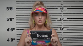 Trailer Baru, Barbie dan Ken Ditangkap Polisi di Dunia Nyata
