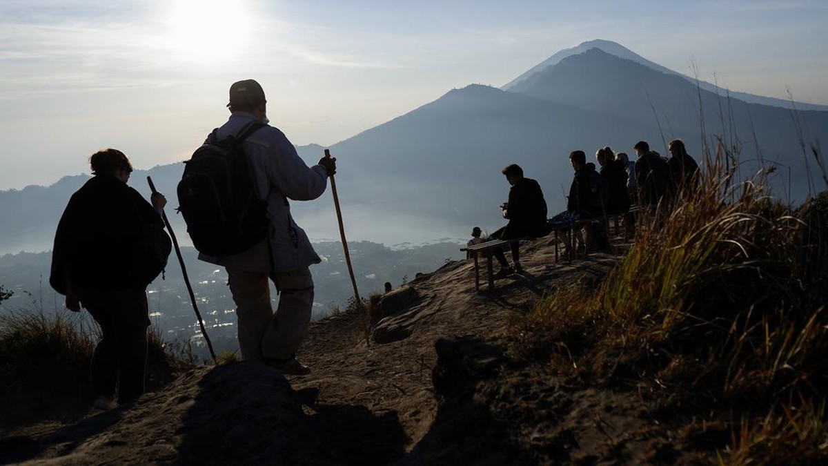 FOTO: 10 Geopark di Indonesia yang masuk UNESCO Global Geoparks