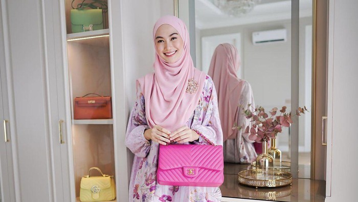Inspirasi Gaya Hijab Syar'i ala Selebgram Indonesia, Kekinian dan Modis!