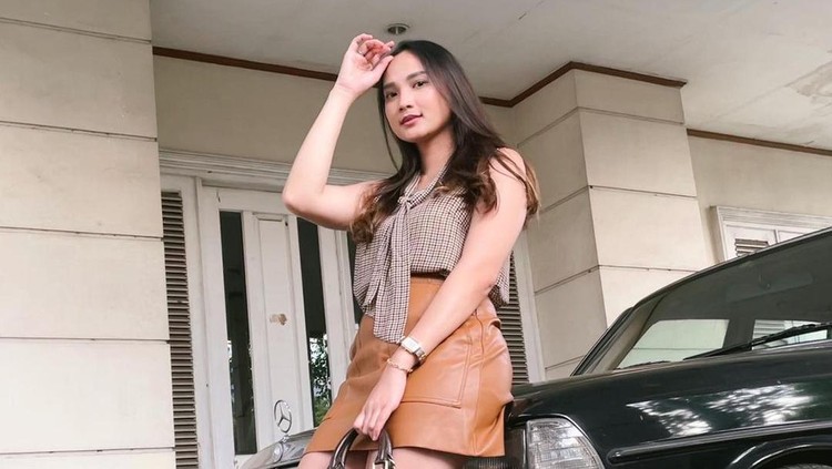 Lycie Joanna