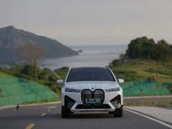 Jajal Mobil Listrik Mewah yang Dipakai Jokowi saat KTT ASEAN Labuan Bajo