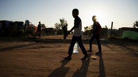 FOTO: Wabah Kolera Renggut Belasan Nyawa di Afrika Selatan