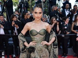 Saat Cinta Laura Menjelma Nyi Roro Kidul di Cannes Film Festival