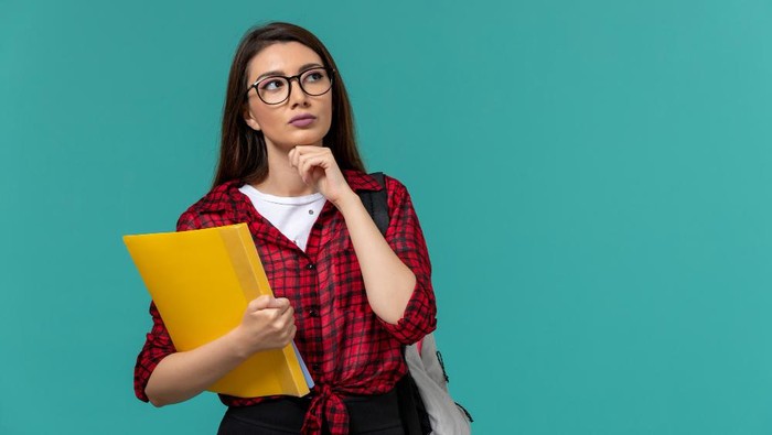 Ilustrasi fungsi tes kepribadian ST30 untuk menentukan jurusan kuliah/Foto: freepik/KamranAydinov