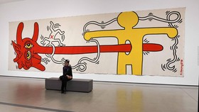 FOTO: 'Ngepop' di The Broad Museum AS Bareng Karya Ikonik Keith Haring