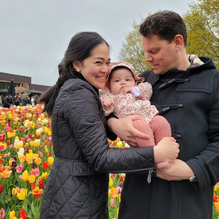 <p>Gracia Indria menikah dengan Jeffrey Slijpen pada tahun 2021, Bunda. Setelah menikah, ia pun dikaruniai seorang anak perempuan bernama Nova Lynn Slijpen. (Foto: Instagram: @graciaz14)</p>