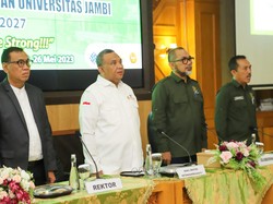 Buka Job Fair di Jambi, Wamenaker Dorong Pencari Kerja Asah Kompetensi