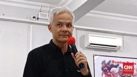 Ganjar soal Kans Duet dengan Sandiaga: Sabar