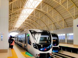ACP Stasiun Rusak Dihantam Bak Truk, Operasional LRT Tak Terganggu
