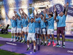 Eks Penyerang MU Ini Yakin Man City Bakal Raih Treble