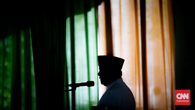 Habib Nabiel menyebut masyarakat butuh pemimpin yang jujur dan berpihak kepada rakyat kecil. Habib Nabiel berharap Prabowo adalah sosok pemimpin seperti itu.