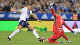 Kylian Mbappe Tak Lagi Dibekukan PSG