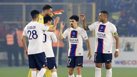 FOTO: PSG Sabet Gelar Juara Liga Prancis ke-11