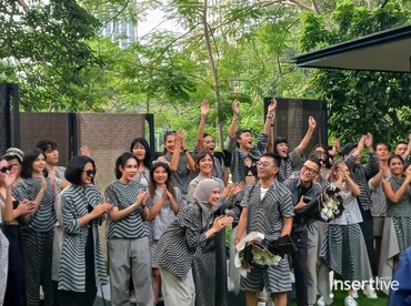 Pesona Tenun Galaran di Koleksi Terbaru Bai Soemarlono