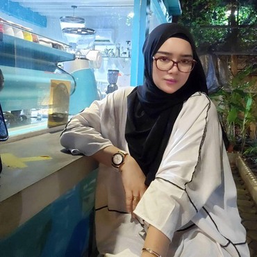 Opick Diam Saat Mendiang Eks Istri Disebut Pelakor, Bebi Silvana Geram