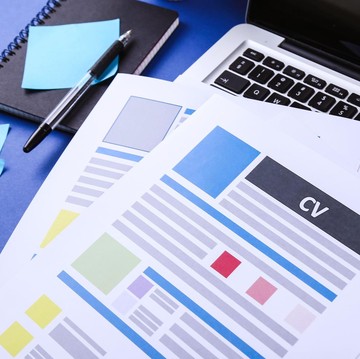Mau Berkarier di Luar Negeri? Ini Hal Penting yang Perlu Kamu Cantumkan di CV Internasional