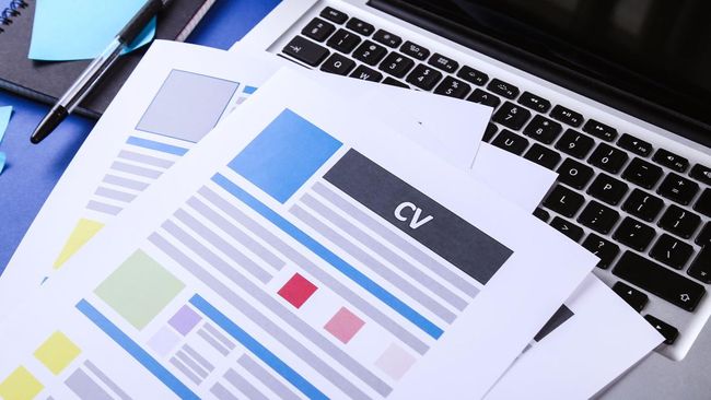 Mau Berkarier di Luar Negeri? Ini Hal Penting yang Perlu Kamu Cantumkan di CV Internasional