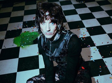 img-title Oliver Sykes Ungkap Bring Me The Horizon Konser di Jakarta pada November 2023