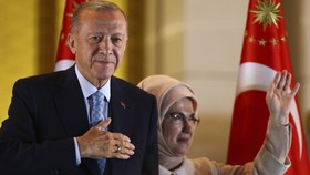 Erdogan Usai Bom Bunuh Diri Guncang Turki: Teroris Tak Akan Berhasil