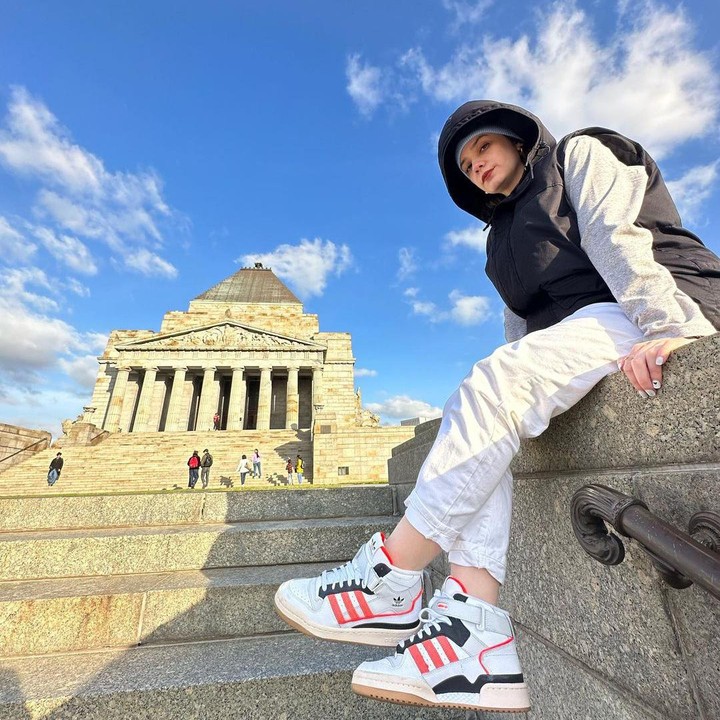 <p>Putri Anne tengah menikmati liburan di luar negeri. Ia melancong hingga ke Australia, Bunda. (Foto: Instagram @anneofficial1990)</p>