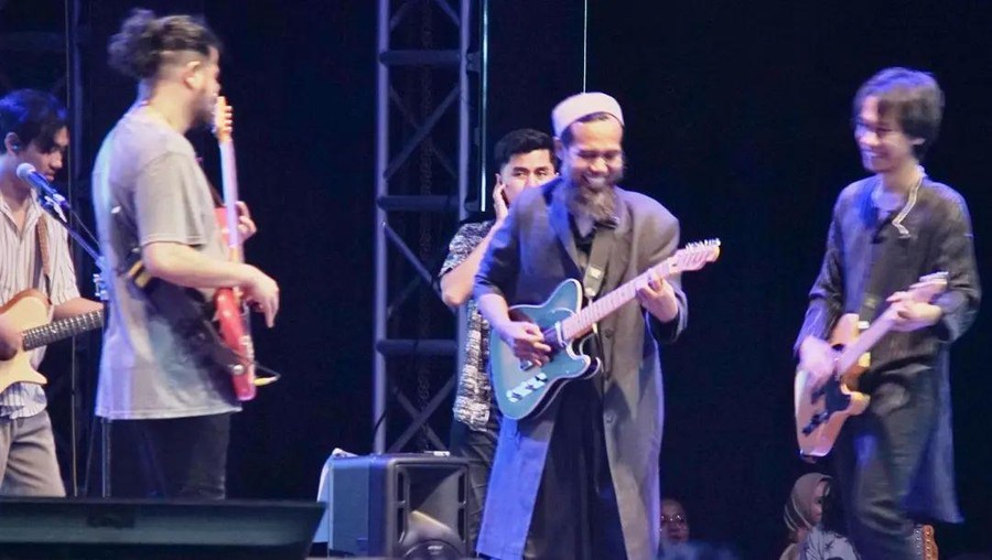 Saktia Kembali Manggung Bareng Sheila On 7 Saktia Kembali Manggung Bareng Sheila On 7