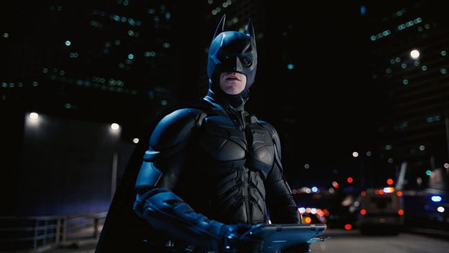 Jadwal Bioskop Trans TV hari ini (23 Juli) The Dark Knight Rises. Berikut sinopsis The Dark Knight Rises dibintangi Christian Bale.