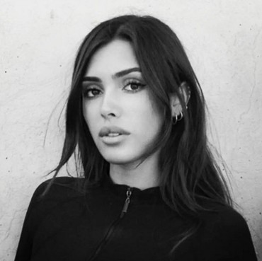 Bianca Censori Berpakaian Seronok, Keluarga Takut Dimanfaatkan Kanye West untuk Bisnis Porno